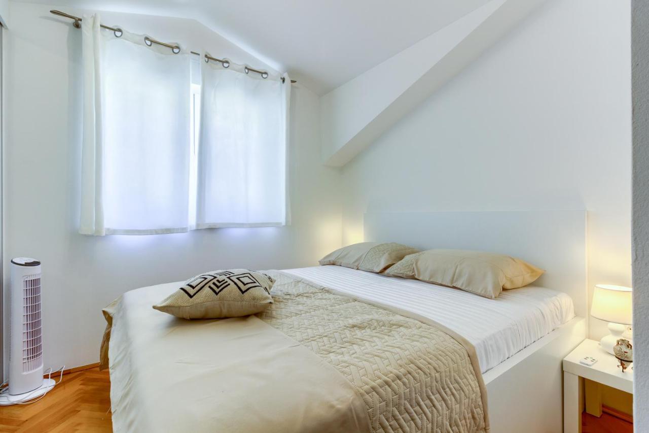 Omis Wind Rose Apartment Экстерьер фото